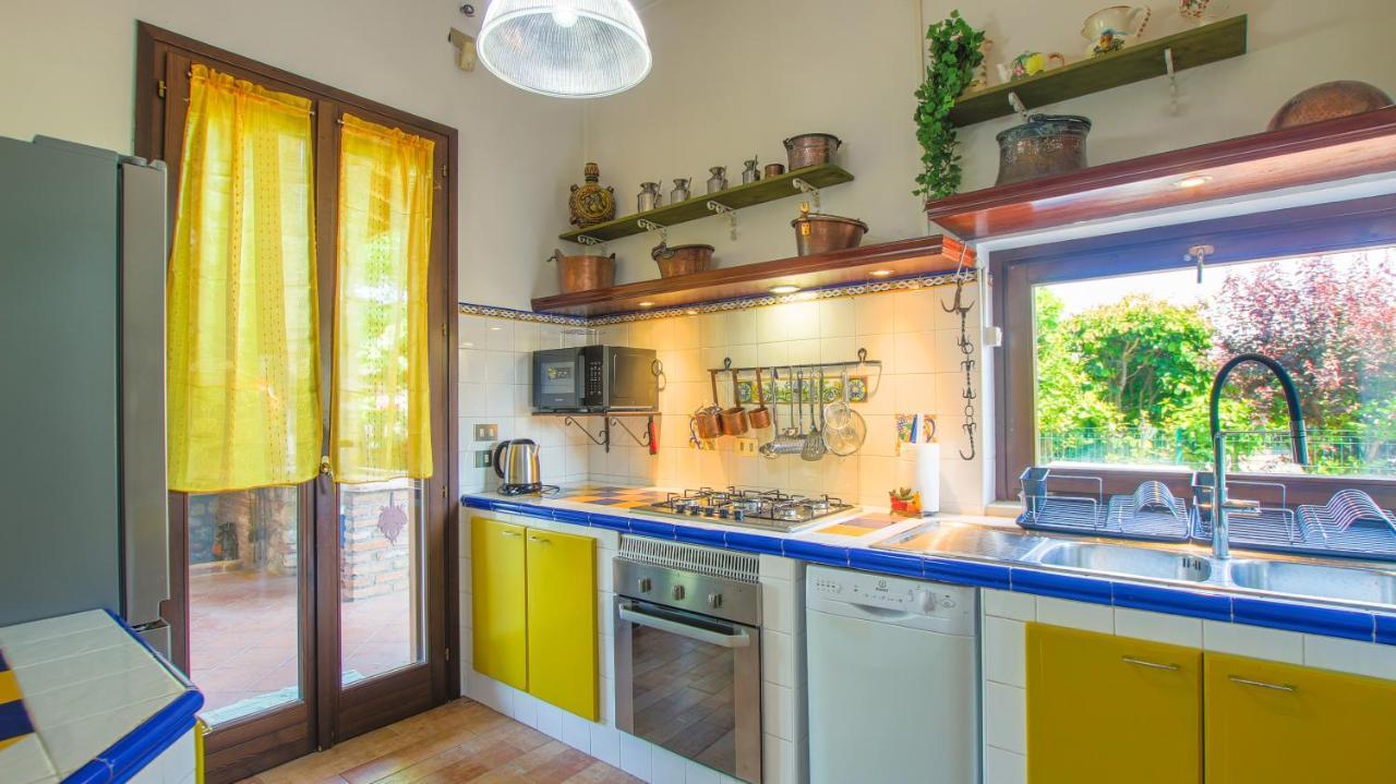 Villa Mio Desenzano del Garda Eksteriør billede